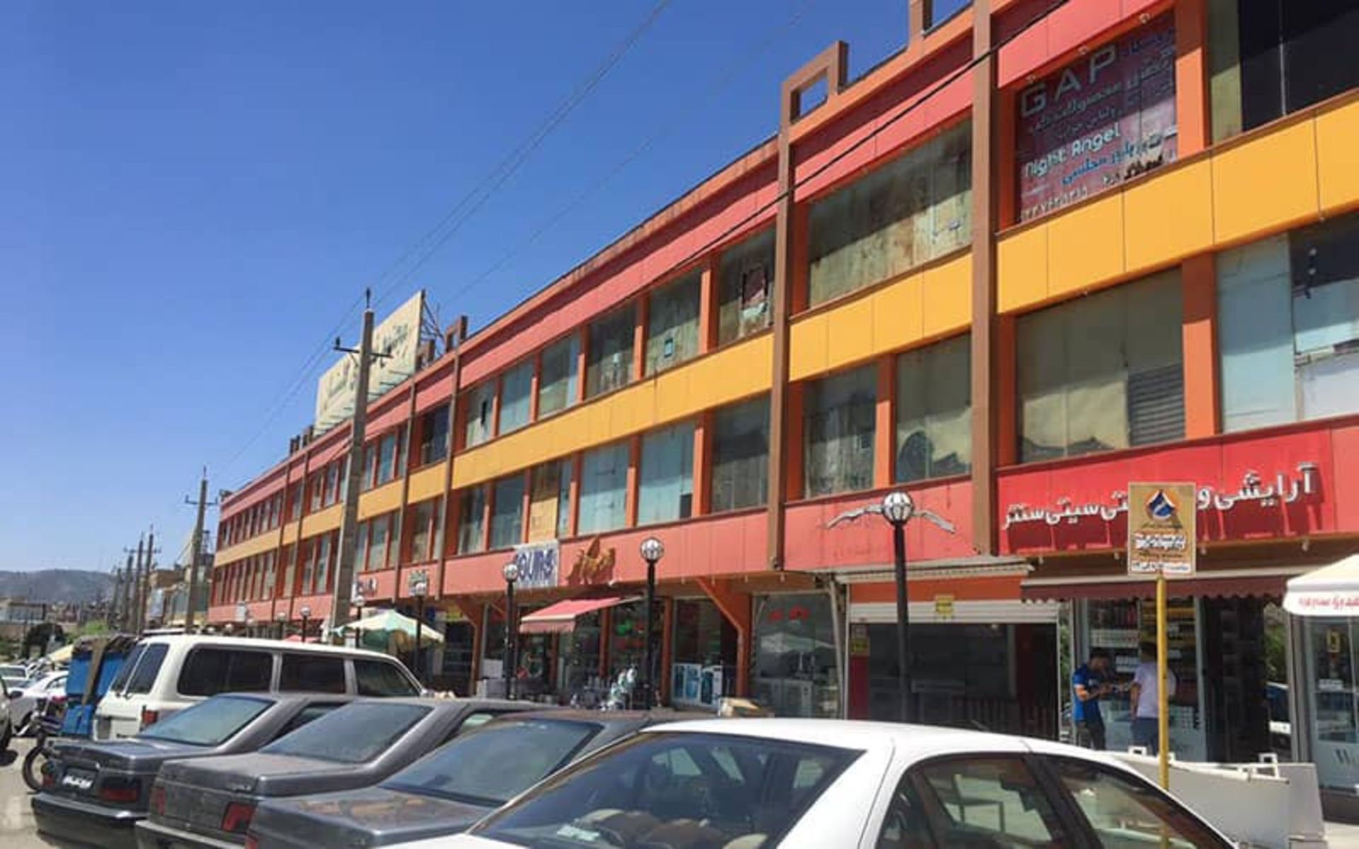 Parking in fro of Golestan Baneh shopping ceer