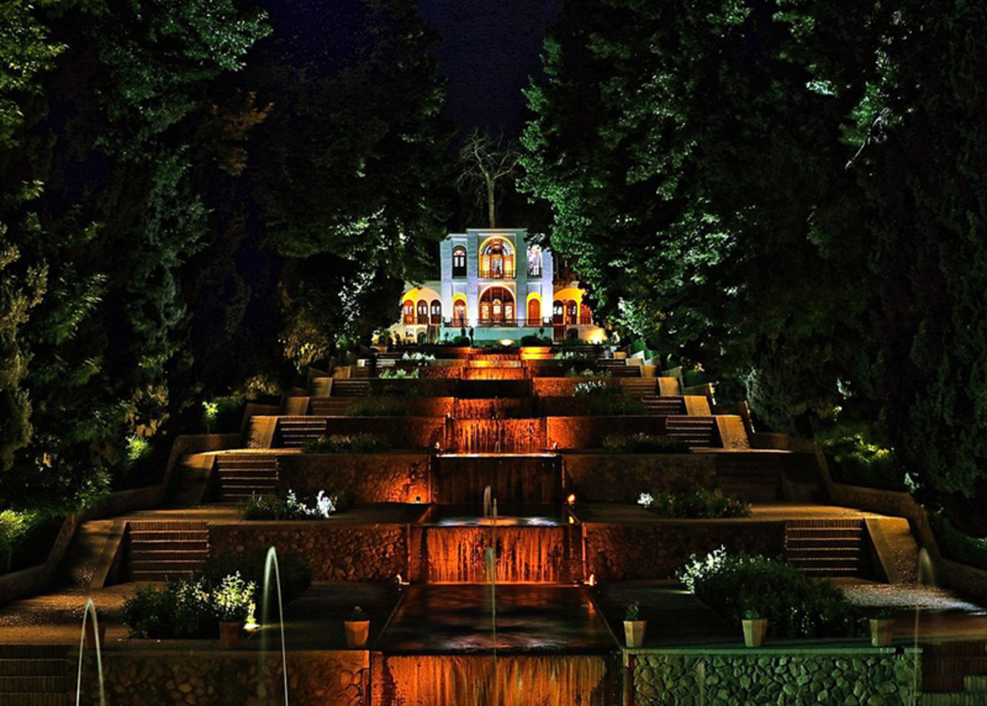 Night lighting of Prince Mahan garden