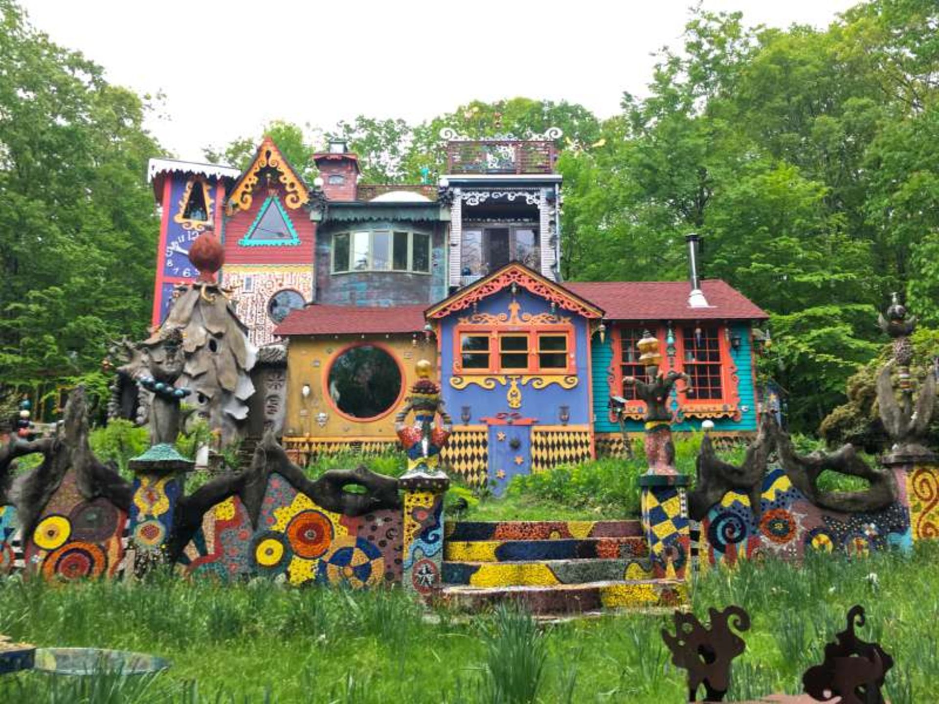 The exterior of the Luna Park house in America