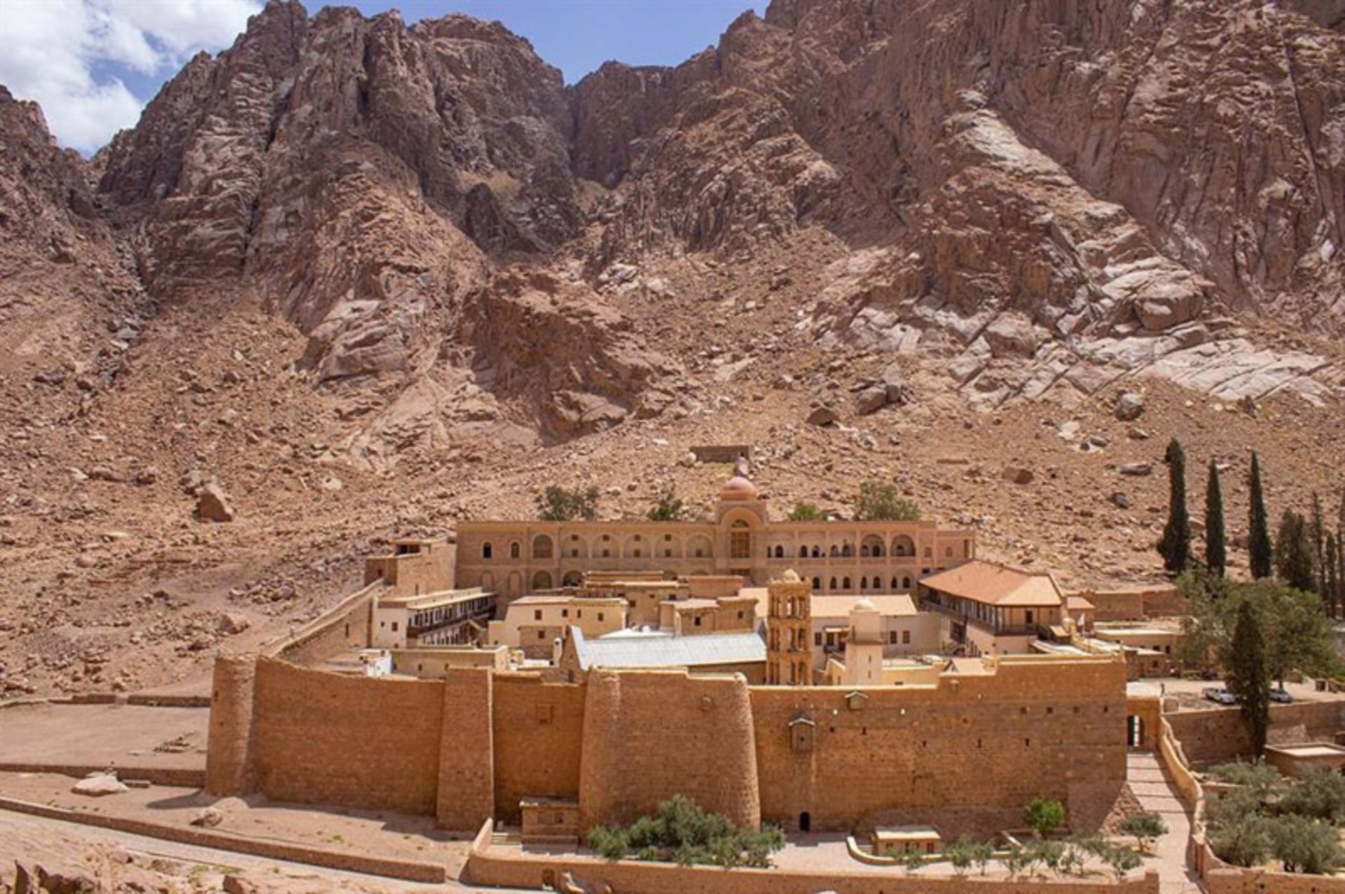 A view of the monastery of St. Catherine in the middle of Mou Sinai, Egypt