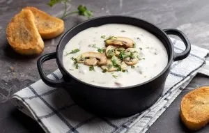 How to prepare fragra and thick creamy mushroom soup