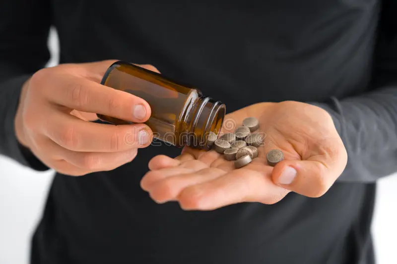 What is the best pill for treating severe anemia in men and women? 