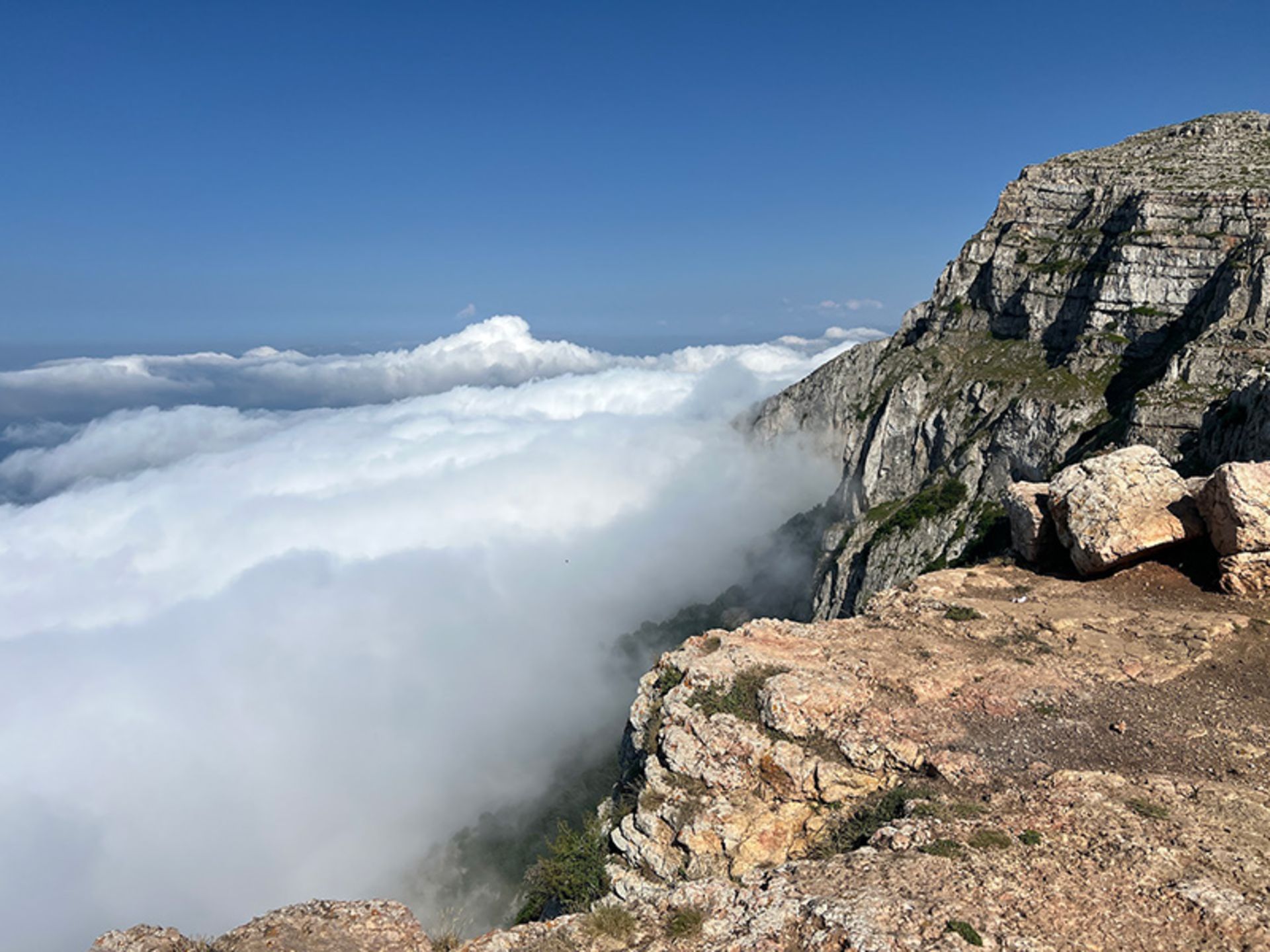 The peak of Mou Darfak among the clouds