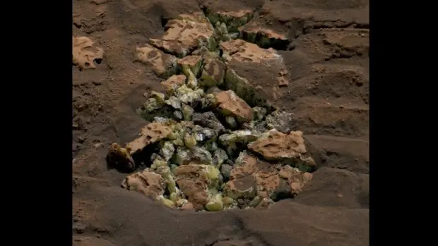 Pure sulfur on Mars
