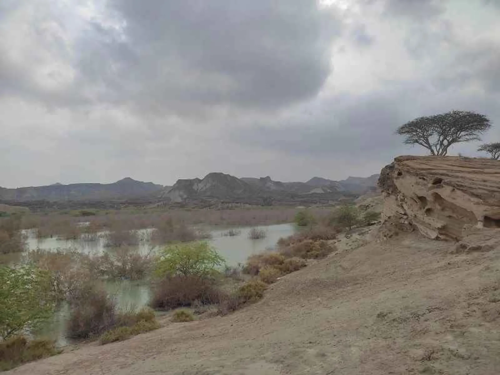 Cloudy weather and the view of Goran Dam