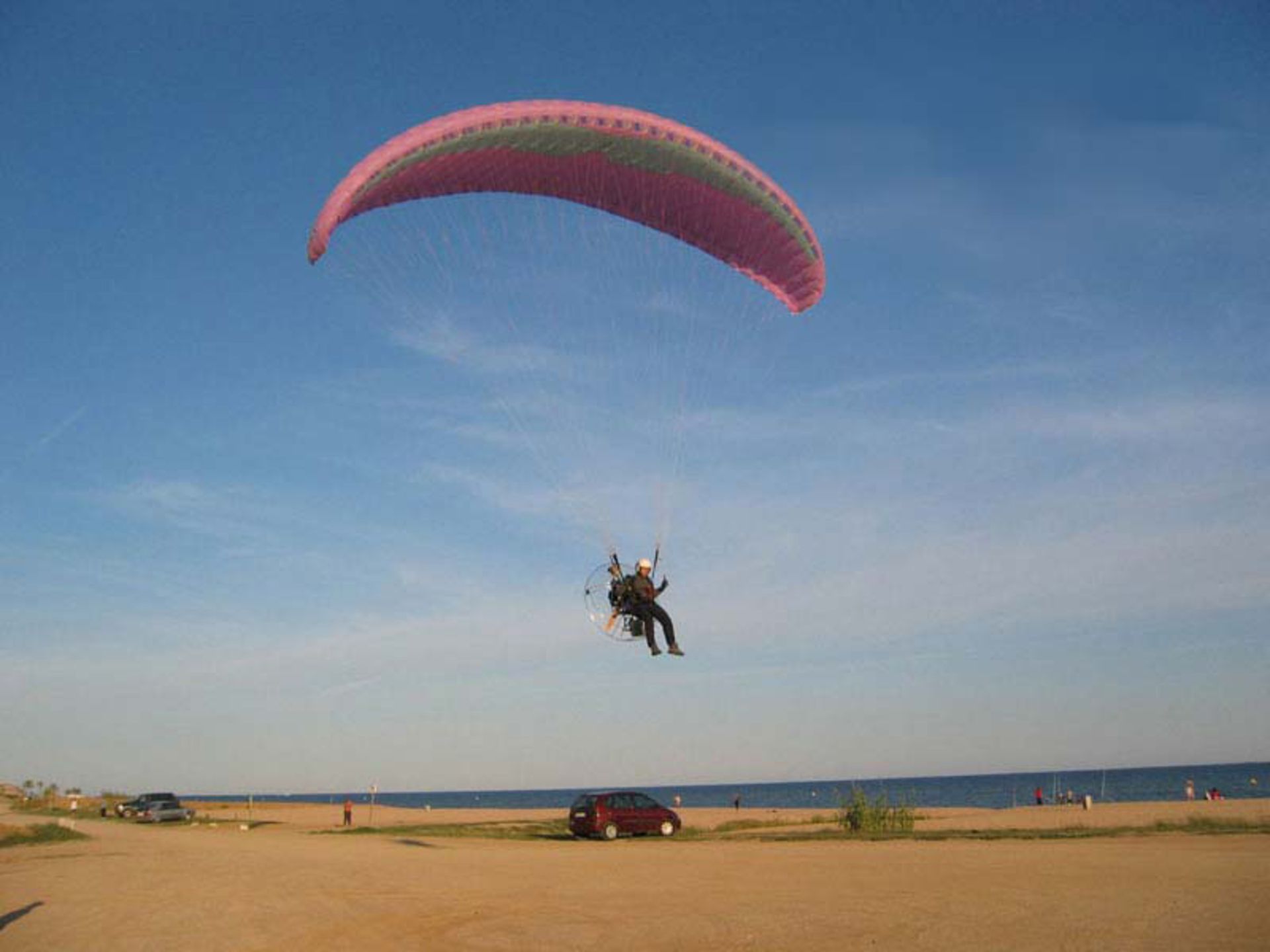 Paragliding on the sandy beach of Qeshm