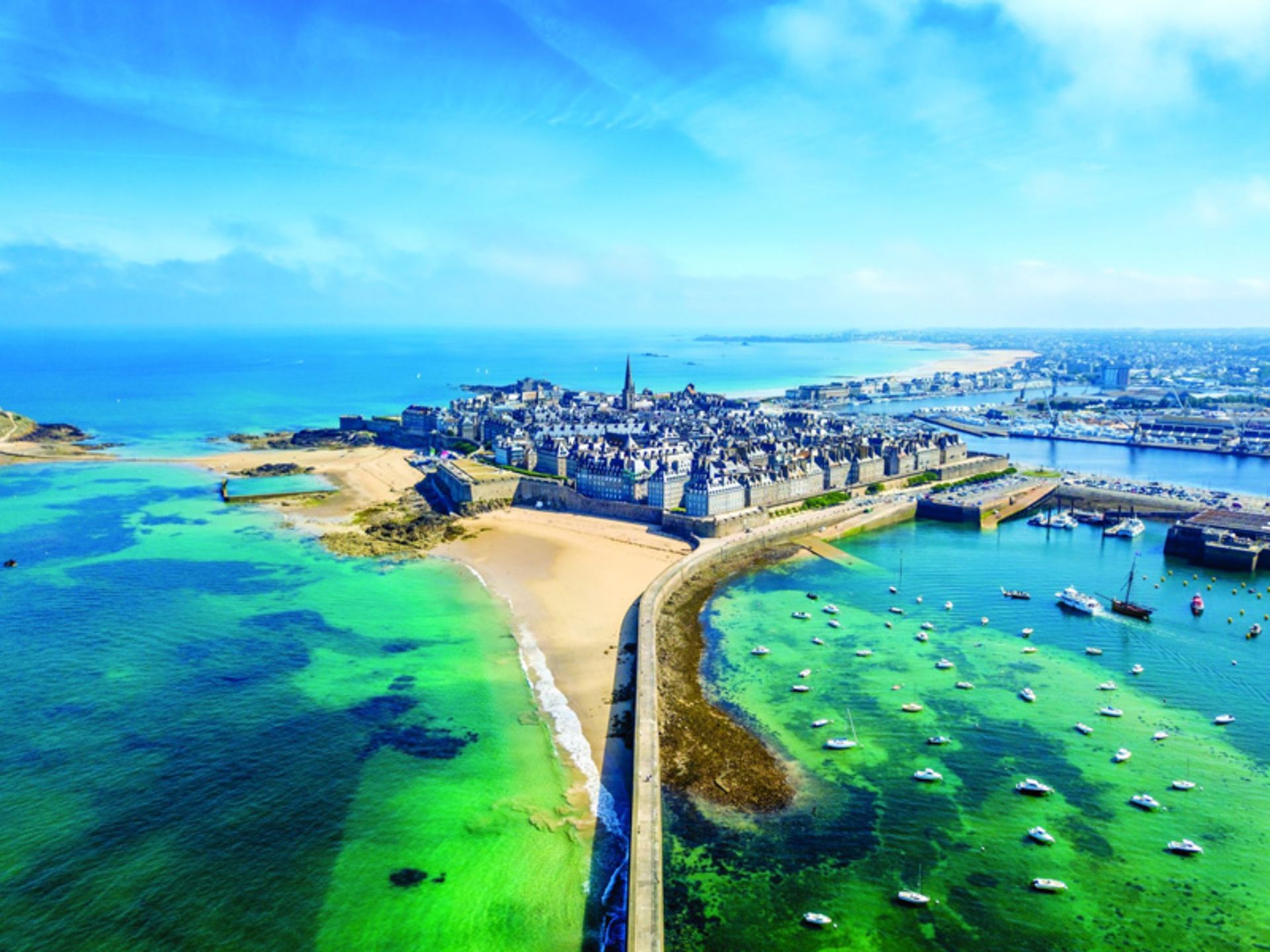 Algae therapy base in Britain 