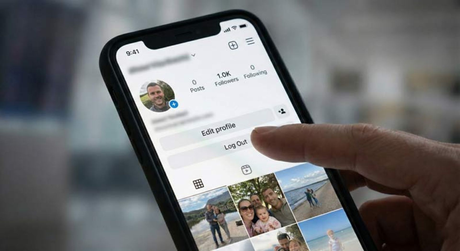 Thumbnail pressing the exit button from the social network