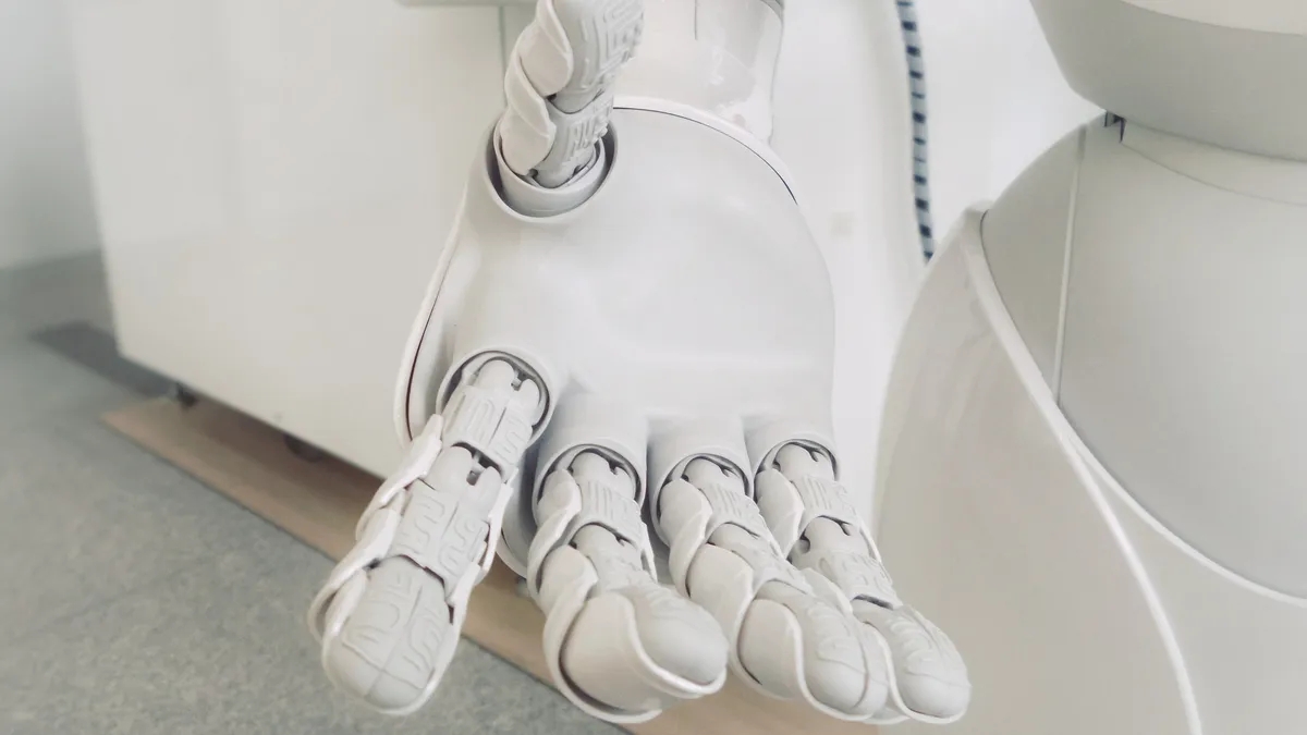 Guide to choosing a chatbot for your first artificial intelligence experience - diginoy
