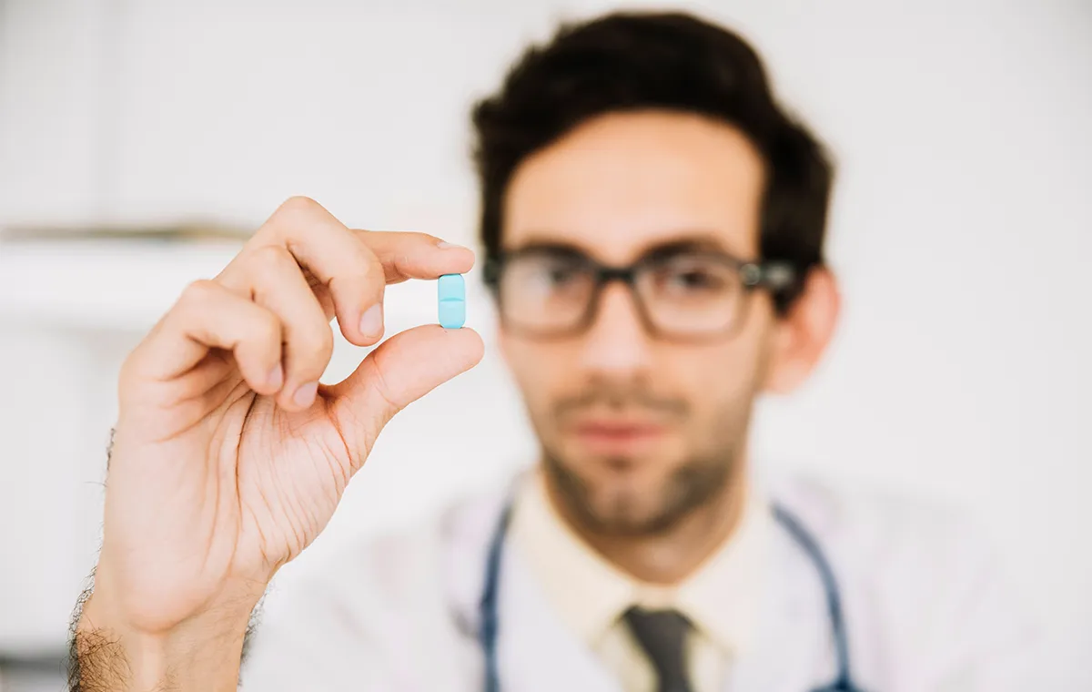 What is the method of taking metronidazole tablets?