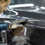 The role of specialized expertise in simplifying the sales process