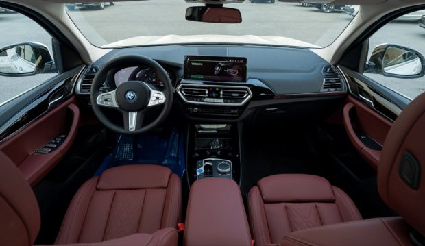 BMW iX3 cabin view