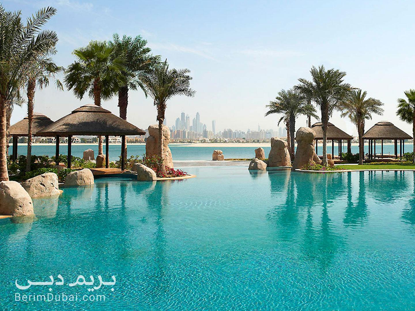 Iroduction of the JBR beach area of Dubai 38 8 11