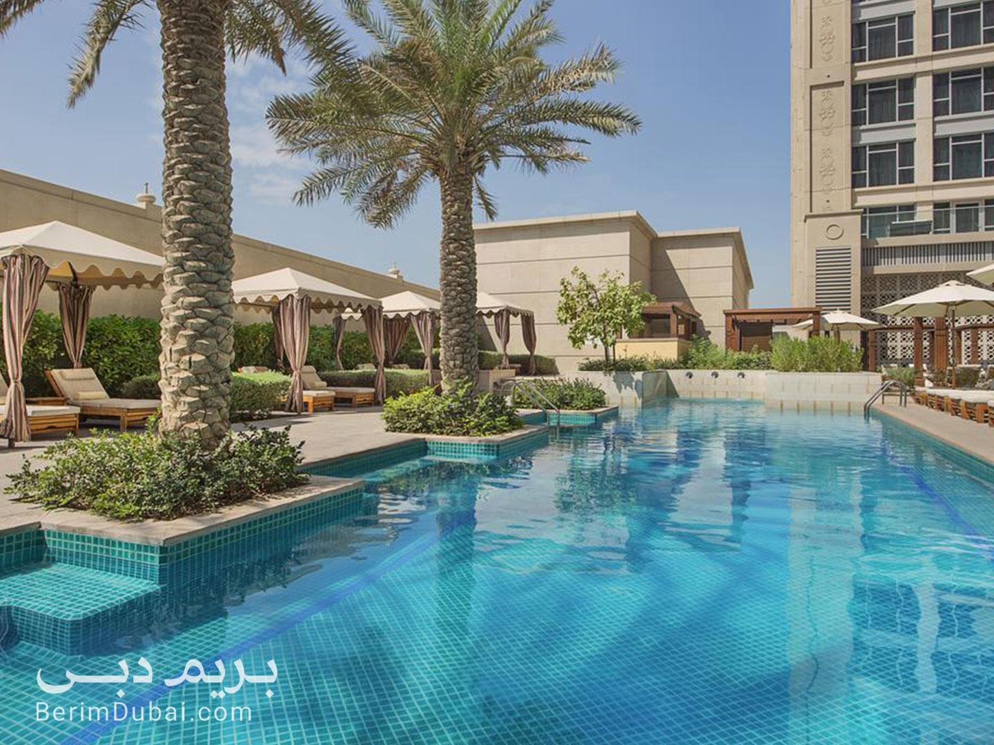 Iroducing the JBR beach area of Dubai 35 6 9