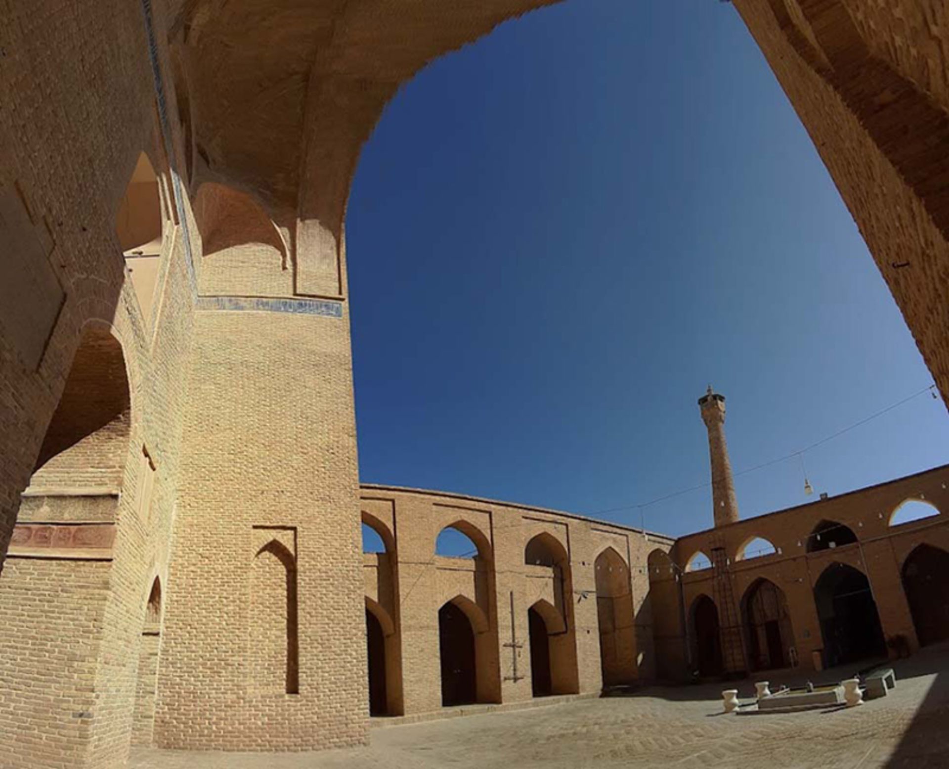 Semnan Grand Mosque courtyard