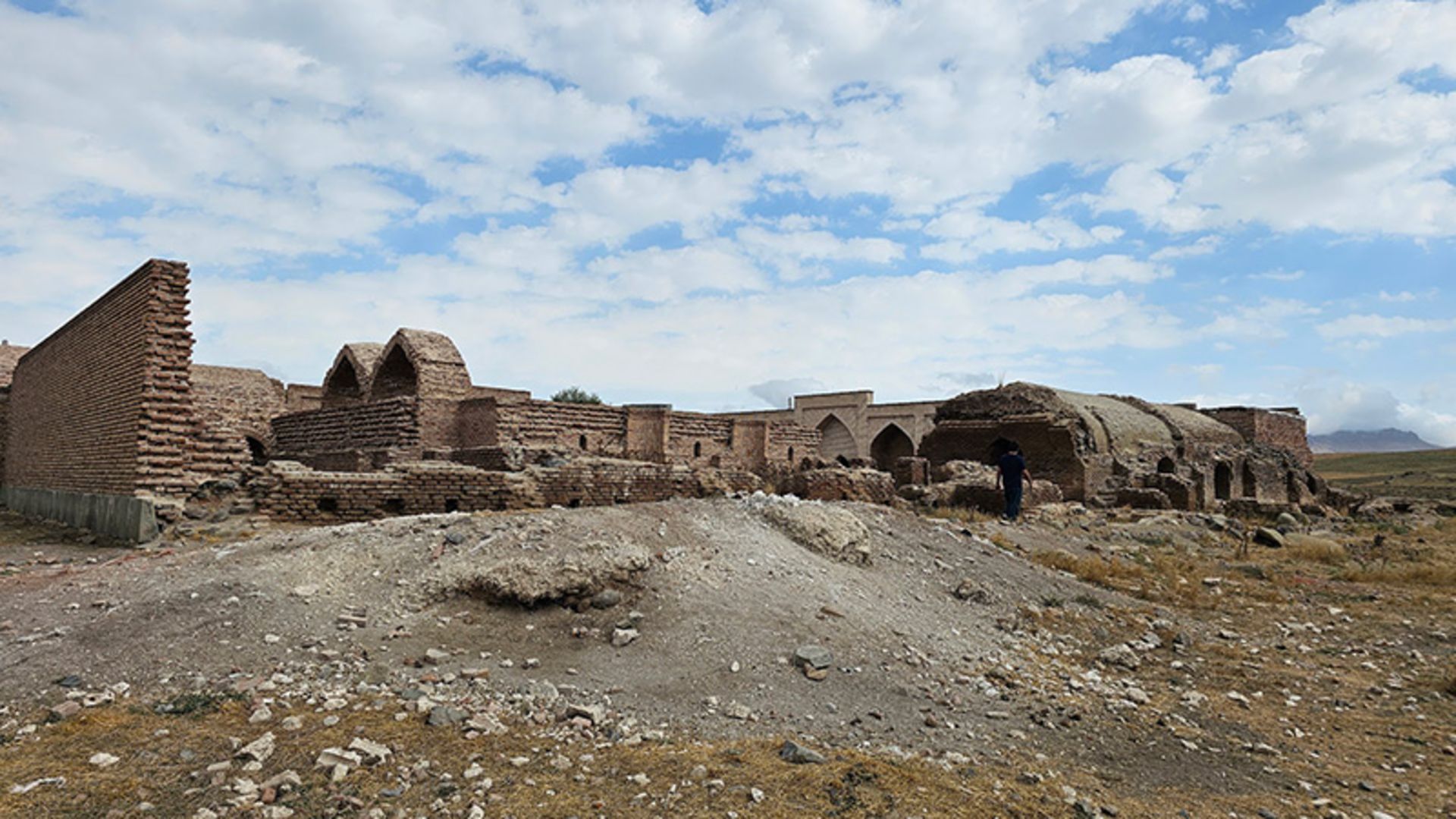 Remains of Qanli caravanserai in Balag, Ardabil