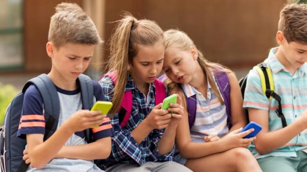 Prohibition of social networks for children